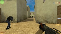 Идет игра на сервере в Counte Strike 1.6 English